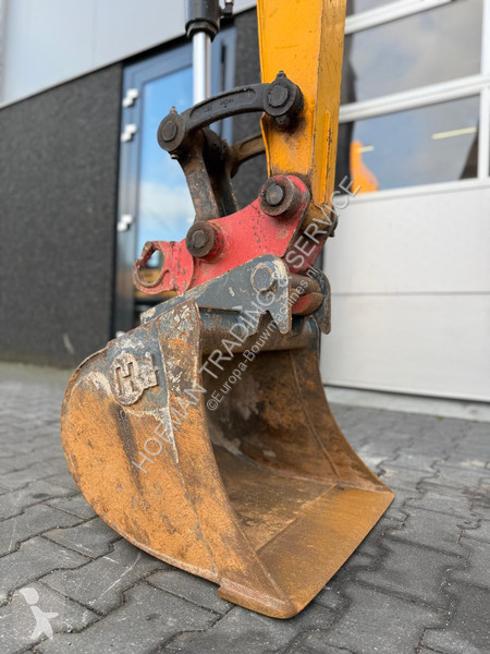 Багер JCB 36C-1