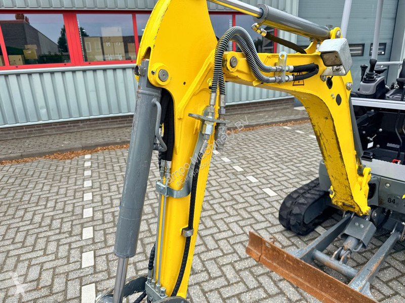 جرافة Wacker Neuson E Electric