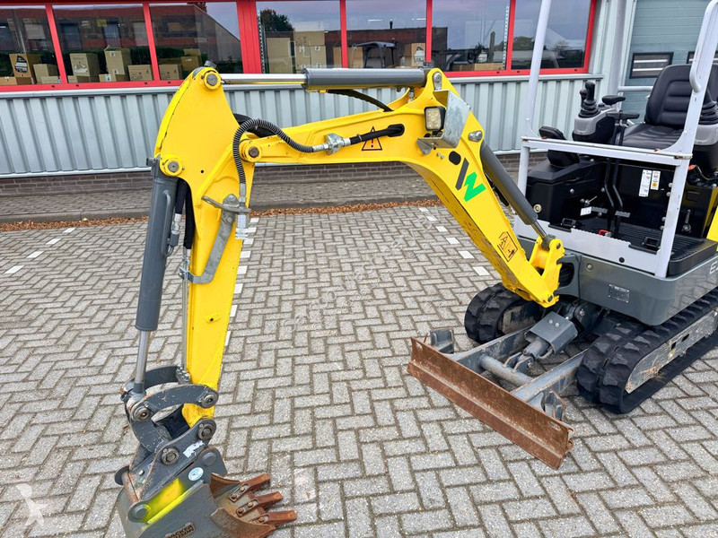جرافة Wacker Neuson E Electric