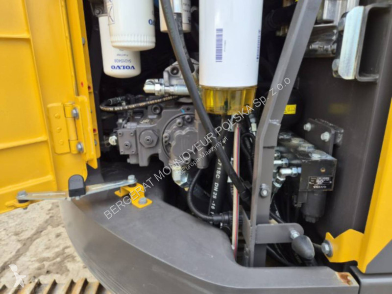 جرافة Volvo ECR 145 EL