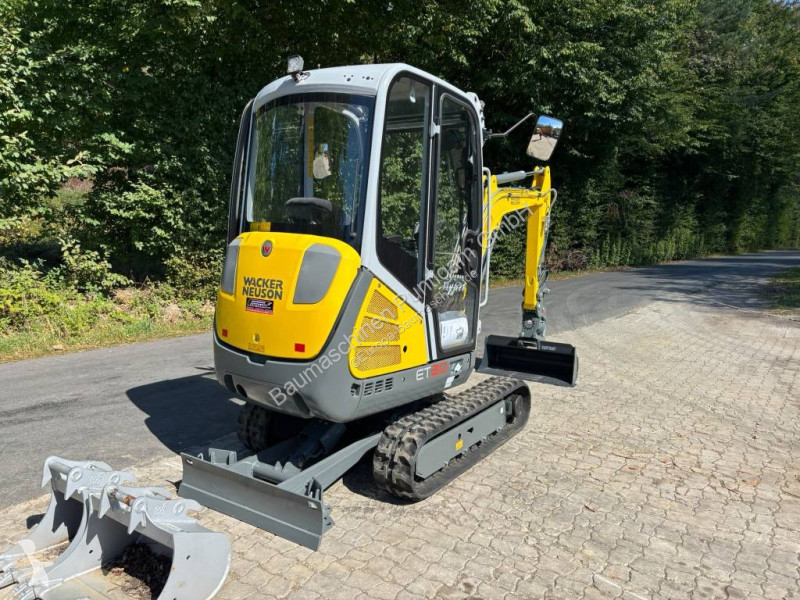 جرافة Wacker Neuson