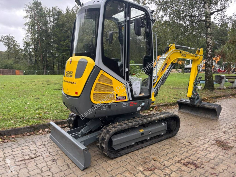 جرافة Wacker Neuson