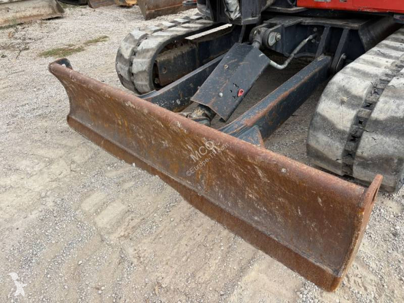 جرافة Kubota