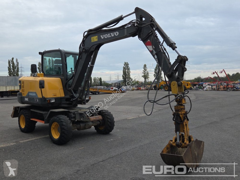 Багер Volvo EW60E