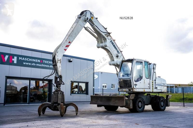 Багер Liebherr