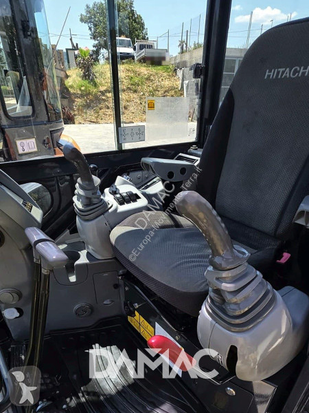 Excavator Hitachi ZX55U