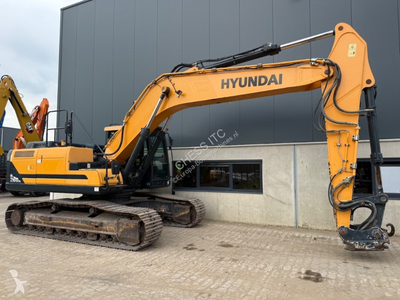 جرافة Hyundai 260 NL - 260 L - 220 L -  L