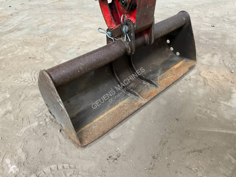 جرافة Yanmar