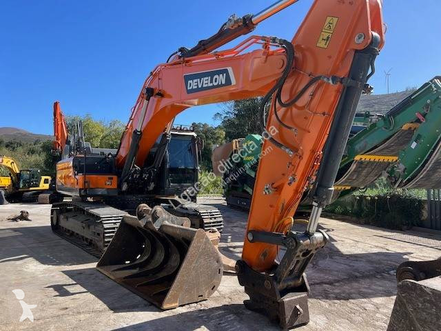 Excavator Develon dx350LC-7