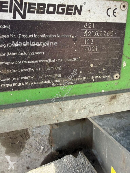 جرافة Sennebogen 821 E 2021