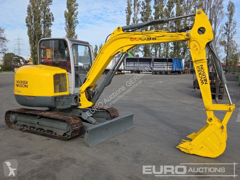 جرافة Wacker Neuson