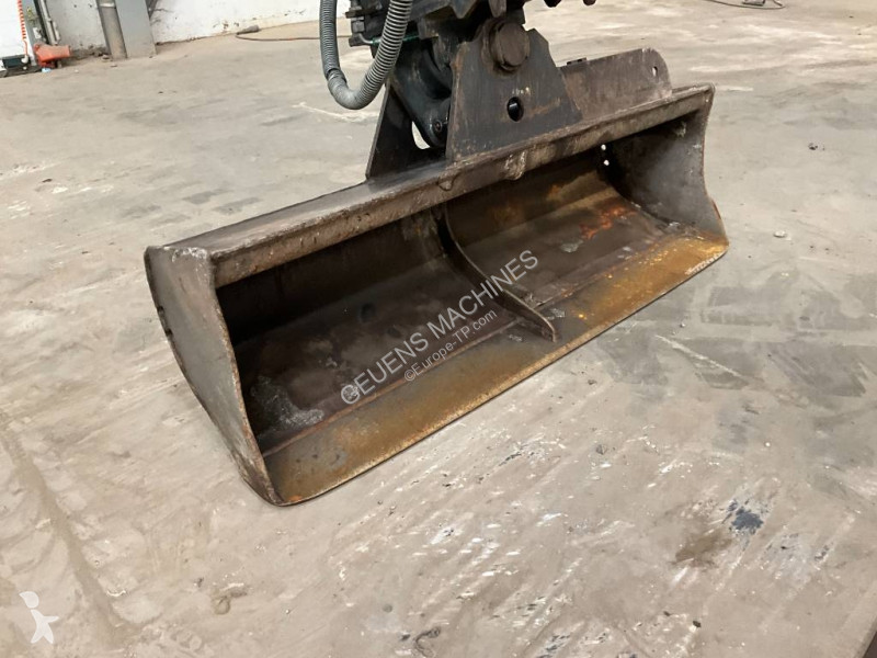 Багер Neuson EZ 53