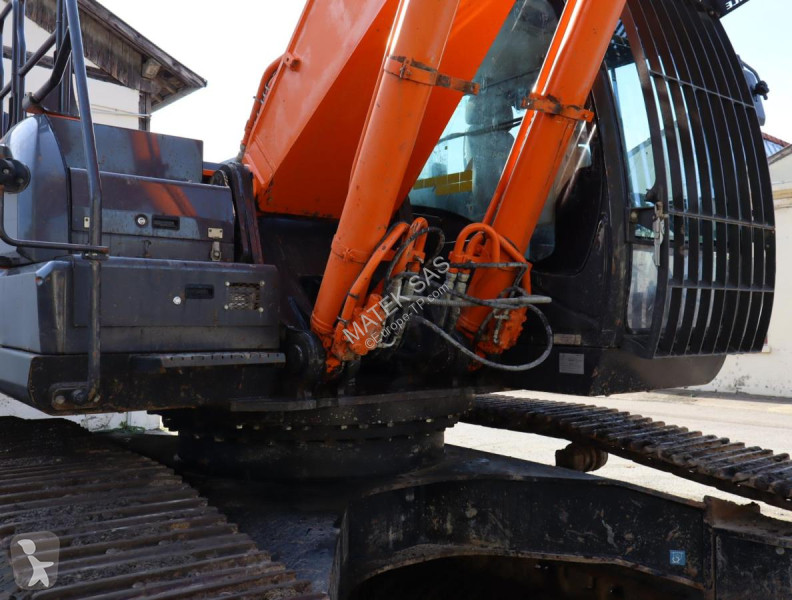 Excavator Hitachi