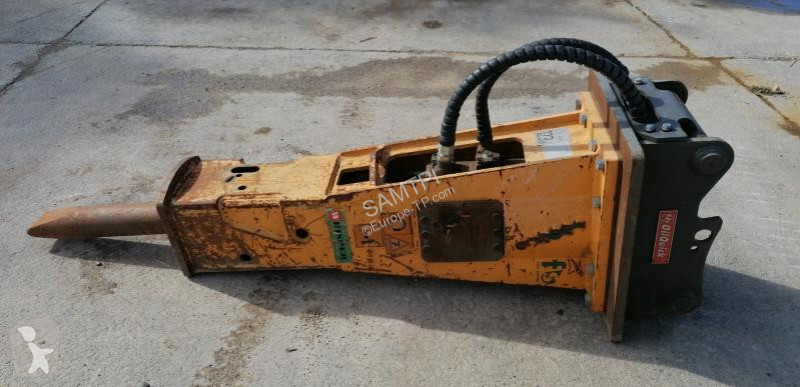 جرافة Takeuchi 2150