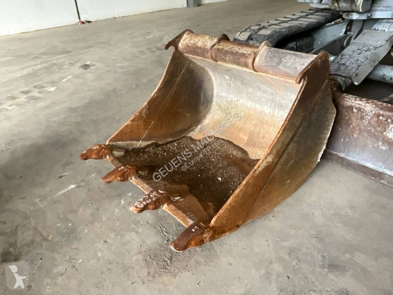 Escavadora Yanmar Vio 80-1A