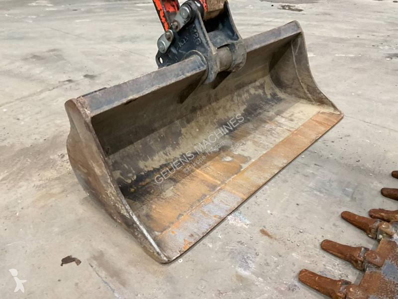Excavadora Kubota 554