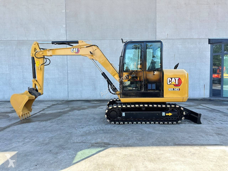 Escavadora Caterpillar .5E2