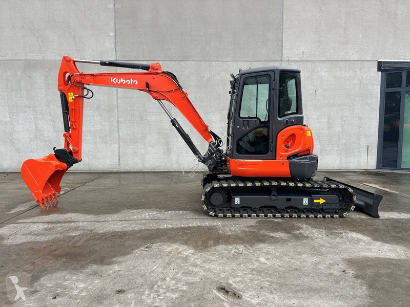 Escavadora Kubota