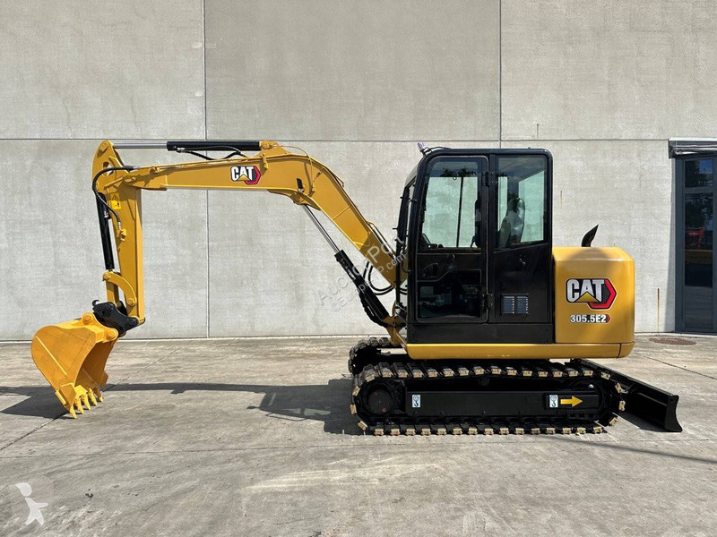 Escavadora Caterpillar .5E2