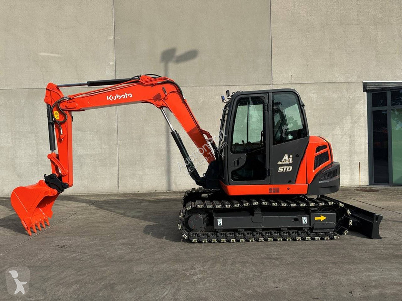 Escavadora Kubota KX175-5