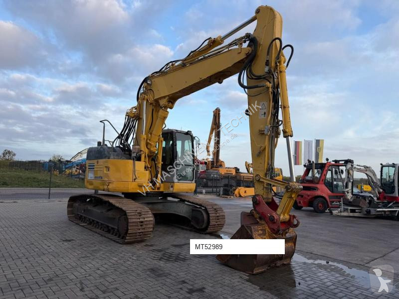 Escavadora Komatsu PC228USLC-3N0