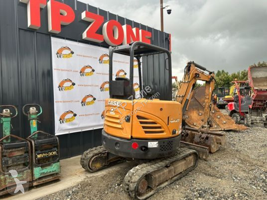 Excavadora Case CX26C