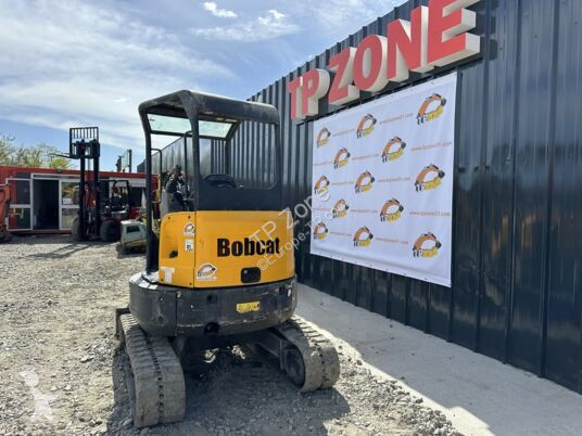 Escavadora Bobcat Canopy