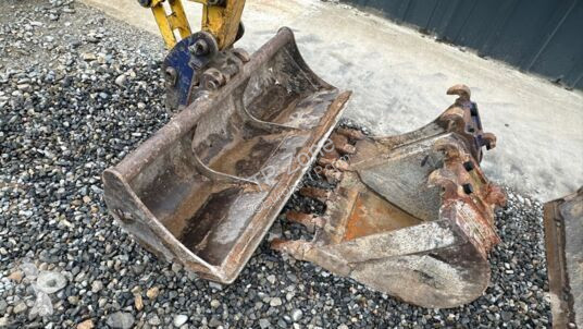 Escavadora Komatsu