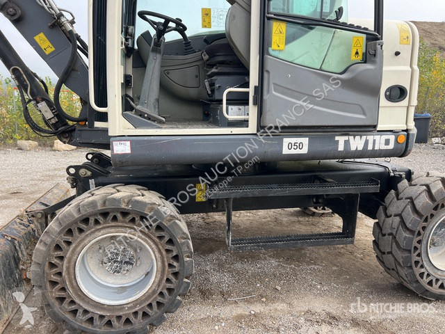 Excavadora Terex