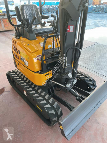Skovl Rhinoceros  XN-18