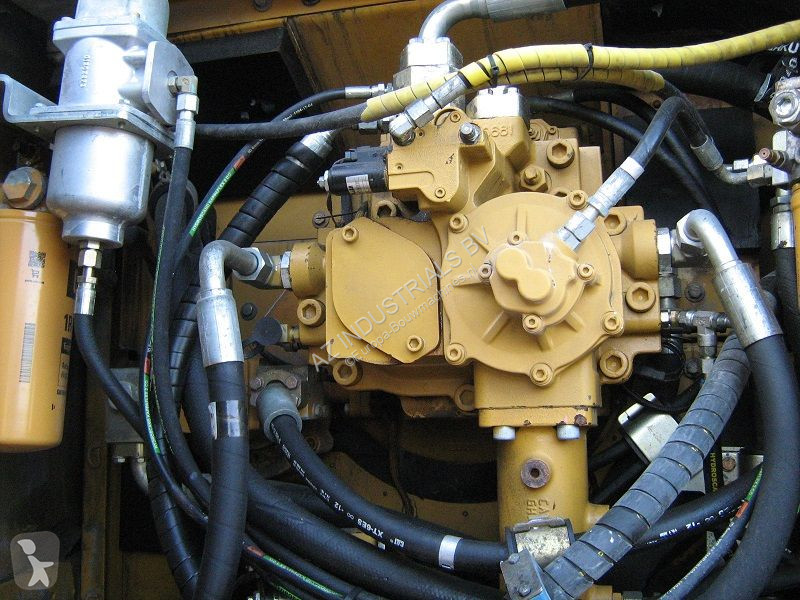 Skovl Caterpillar L