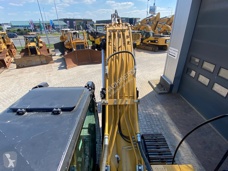 Excavadora Caterpillar 3 - New export model...