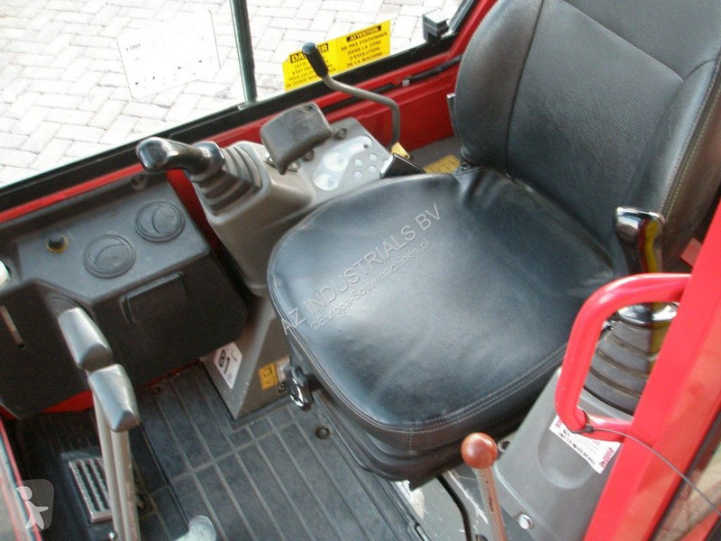 Escavatore Yanmar