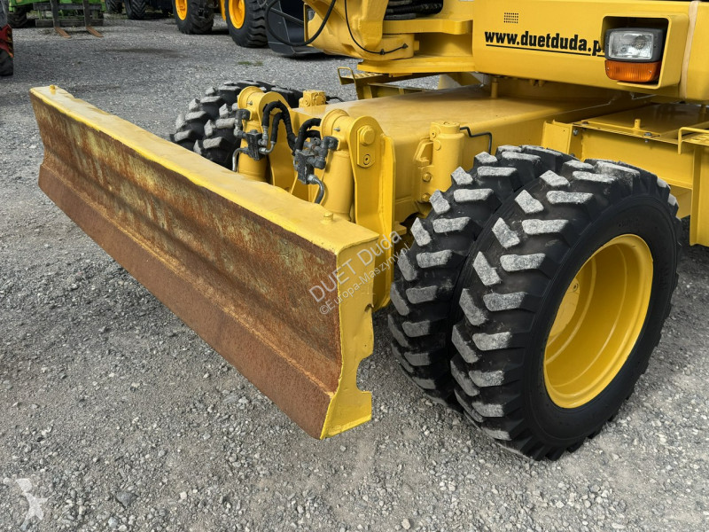 Excavator Komatsu Pług + Podpory 10ton...