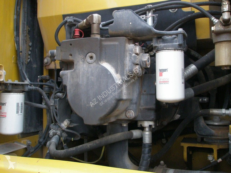 Excavator Komatsu 290LC-10