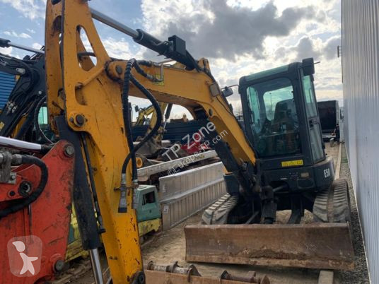 Escavadora Bobcat e50em