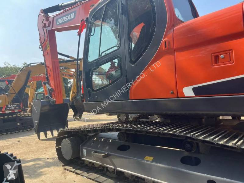Escavatore Doosan DH220LC DH225 DX225LCA