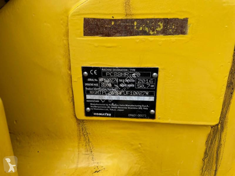 جرافة Komatsu PC88MR-10
