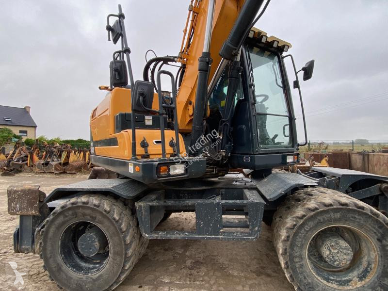 جرافة Hyundai HW 140