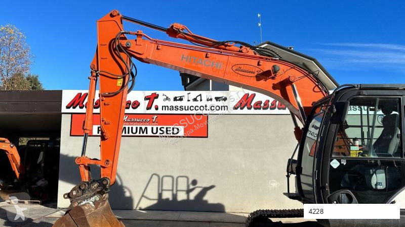 Excavadora Hitachi -6