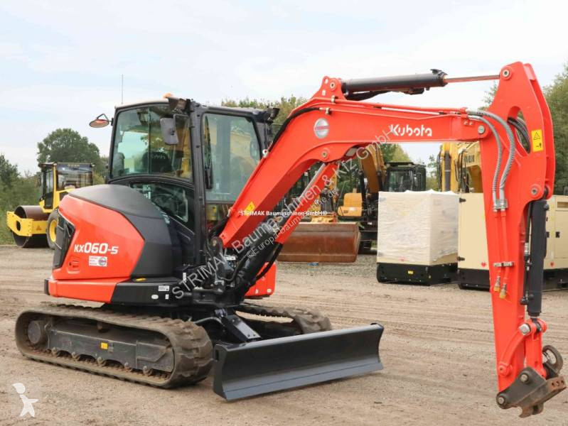 جرافة Kubota KX 060-5