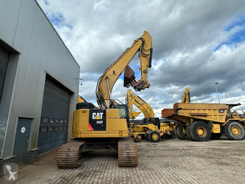 Graafmachine Caterpillar 335F L CR