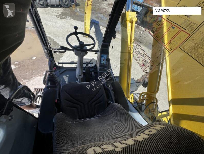 Excavator Komatsu PW220MH MH