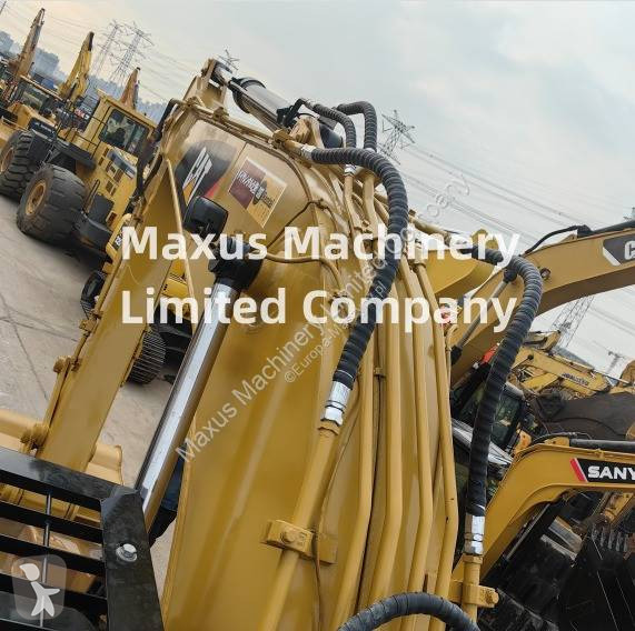 Excavator Caterpillar 320 D2