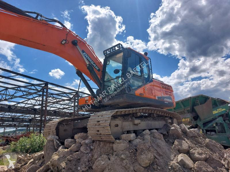 Escavadora Doosan DX225LC-5