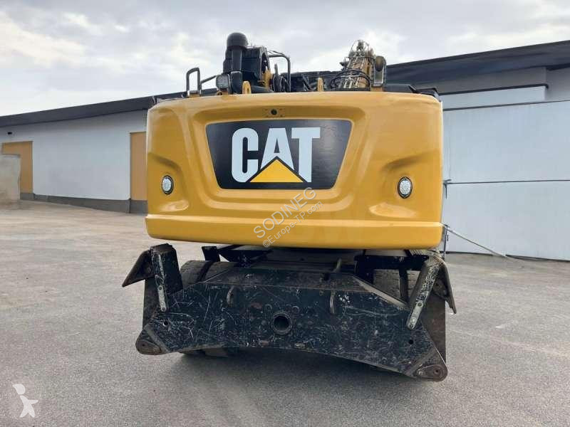 Escavatore Caterpillar  MH3022