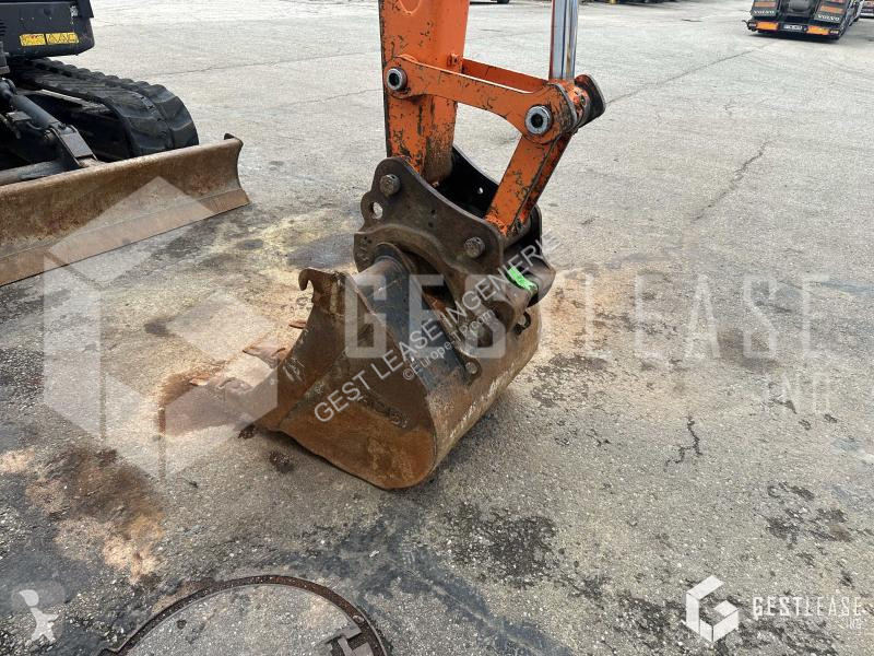 Escavadora Doosan  DX85R-3