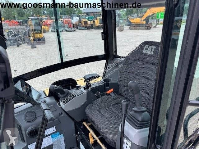 Excavadora Caterpillar 302.7D