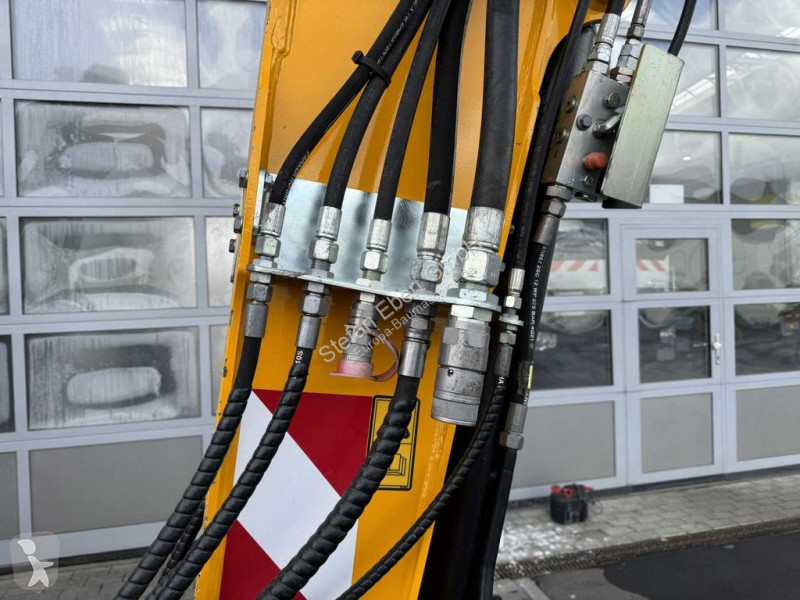 Graafmachine JCB HD 110WT T4F / 2021 / nur 1.042h
