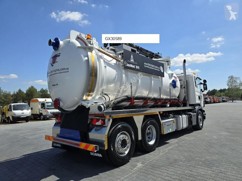 Camion Scania Larsen FlexVac 311